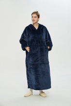 Load image into Gallery viewer, Oversized extra long hoodie（navy blue）

