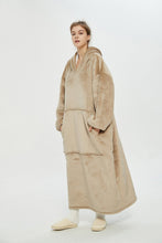 Load image into Gallery viewer, Oversized extra long hoodie（khaki）
